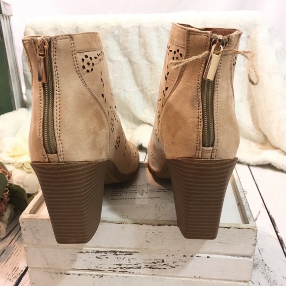 Vintage 93 Buckle store Imelda ankle booties nwob - Picture 5 of 6